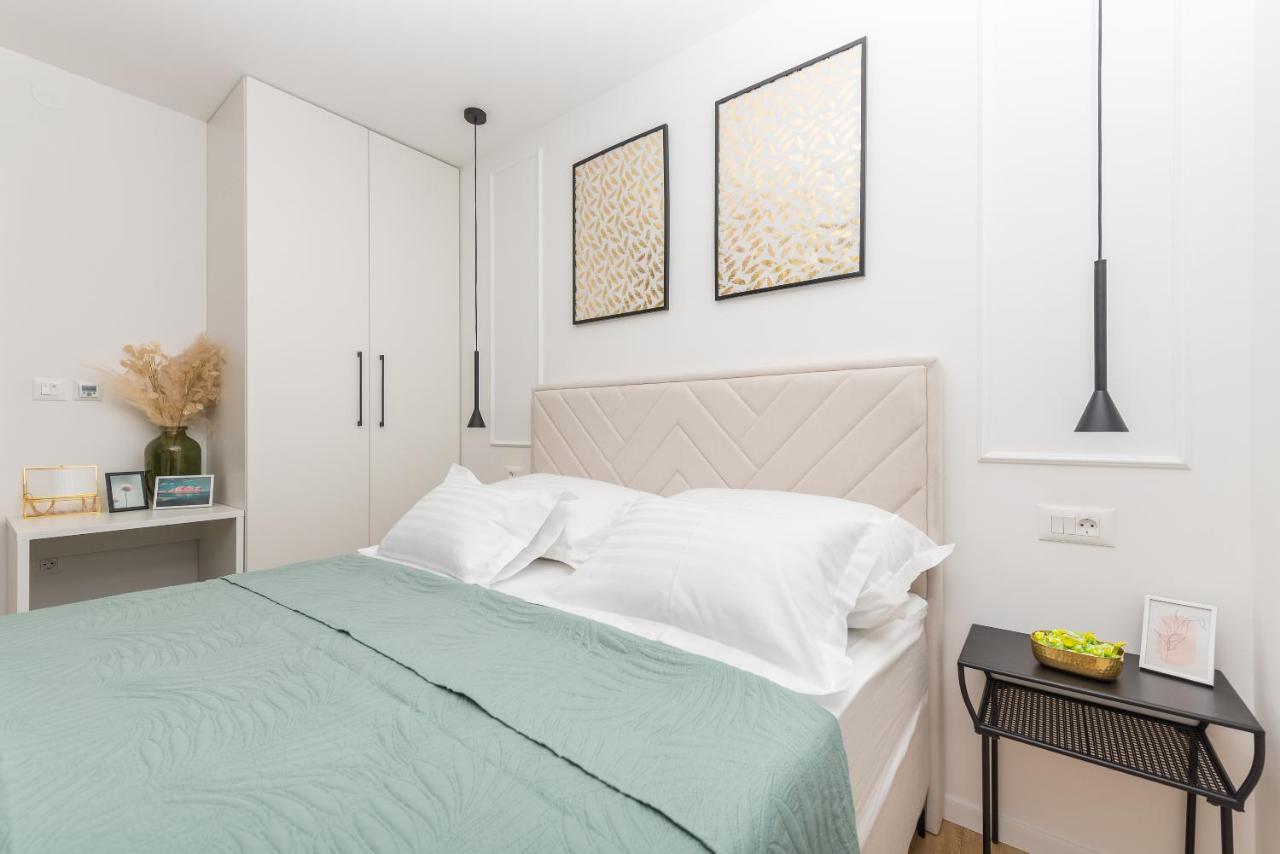 Studio Apartment Bianco, Near Beach, Free Parking, Wi-Fi Макарска Экстерьер фото